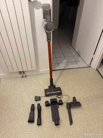 Aspirateur balai DREAME T20