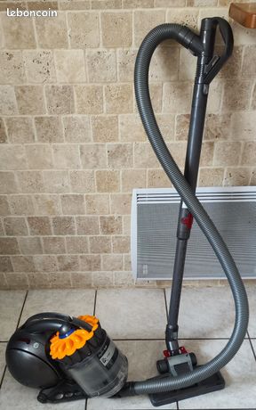 Aspirateur Dyson Ball