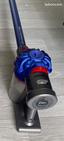 Aspirateur Dyson V7