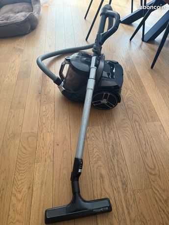 Aspirateur Rowenta Silence Force Cyclonic 40