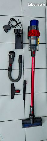 Aspirateur Sans Fil Dyson Cyclone V10™ Motorhead Rouge