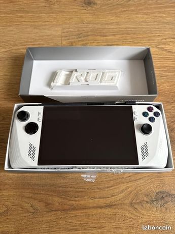 Asus Rog Ally Z1 Extreme + Étui de transport