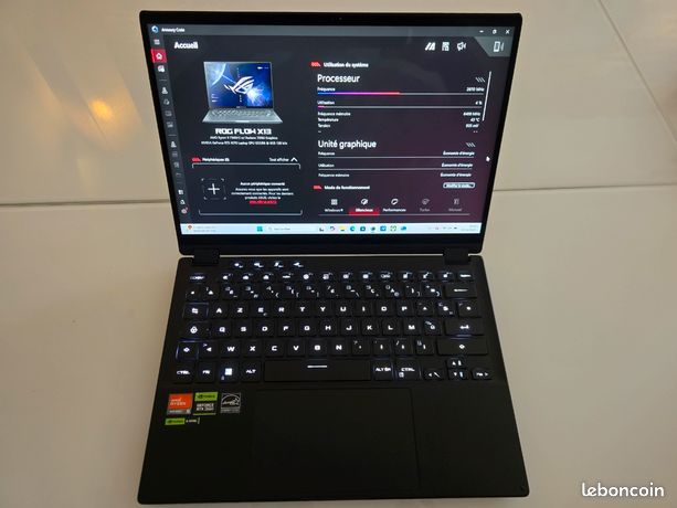 Asus ROG FLow 13.4" modèle2024.Garantie jusqu'au 06/10/2026. Ecran tactile 165 Hz.AMD Ryzen 9 7940HS. 32 GO RAM DDR5. 1 To SSD. GeForce 4070 8MO. 2 chargeurs secteurs USB C