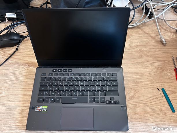 ASUS ROG ZEPHYRUS G14 32Go ram