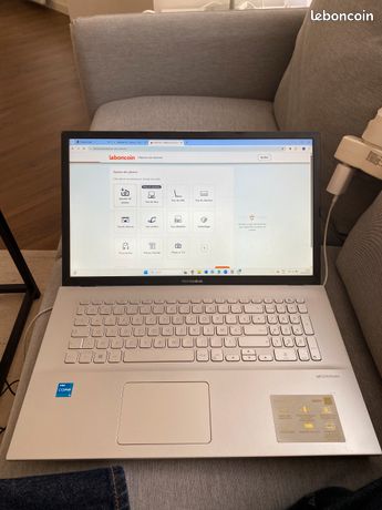 Asus Vivobook 17