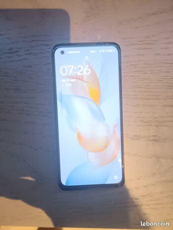 Asus zenfone 10 16/512 go ( bien lire l annonce )