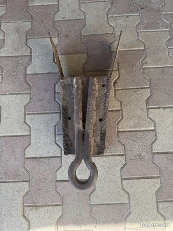 Attelage pour tracteur