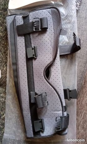 Attelle de genou articulée