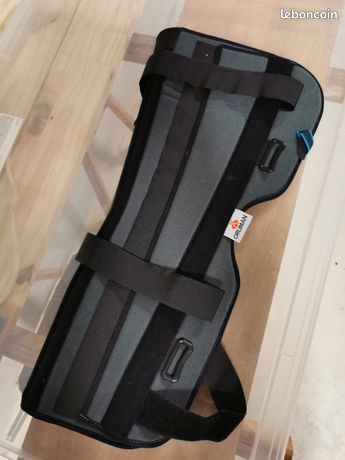 Attelle genou Orliman