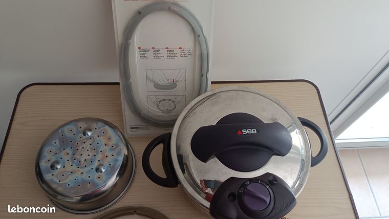 Auto cuiseur SEB 6 litres