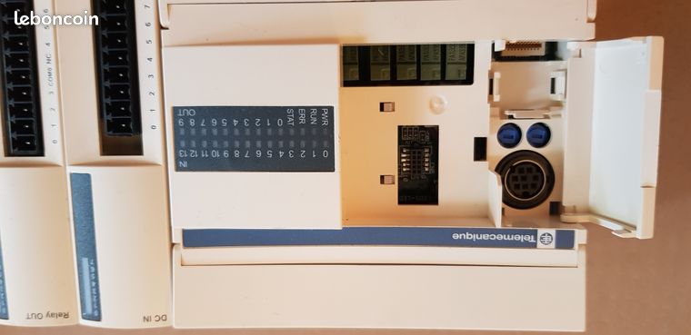 Automate TELEMECANIQUE TWIDO ETAT NEUF TWDLCDE40D