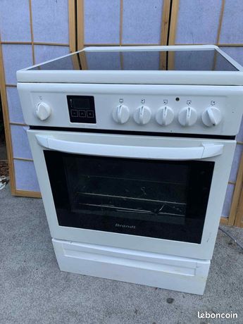 Avec cuisinière BRANDT