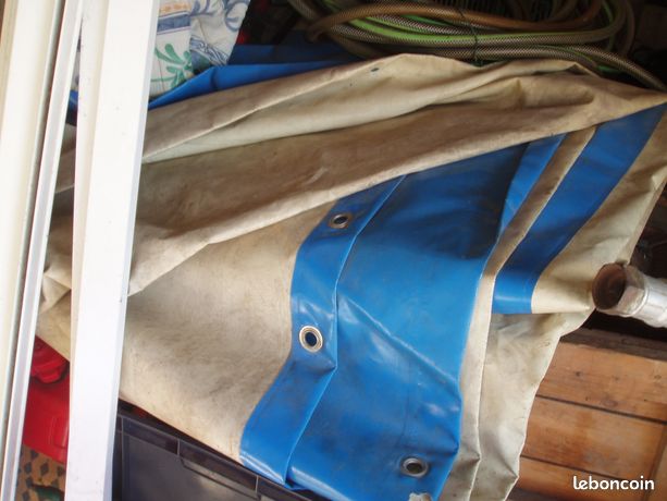 Bache d'hivernage pour piscine couleur bleu