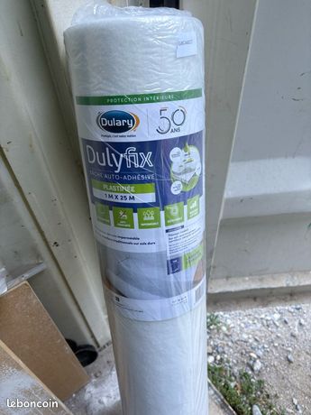 Bâche de protection auto adhésive