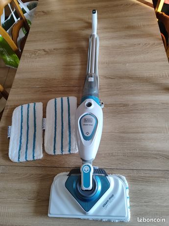 Balai vapeur Black & Decker FSM1616