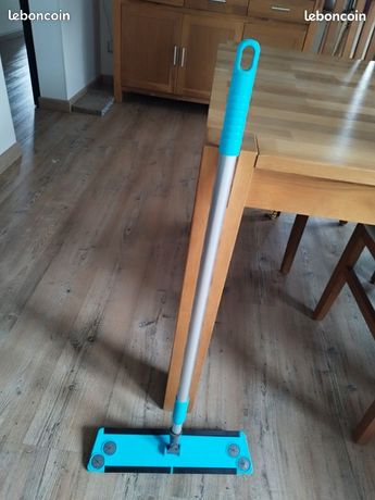 Balai serpillière télescopique