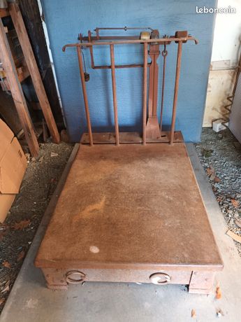 Balance à bascule romaine