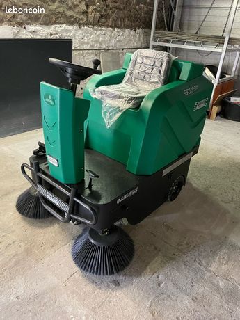 Balayeuse Autoportée Jungwill Ride-On JW1202 Neuf