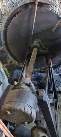 Banc de scie + arbre sup + 2 soleils