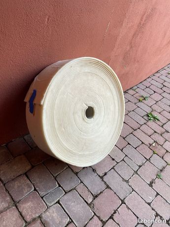 Bande périphérique de chape