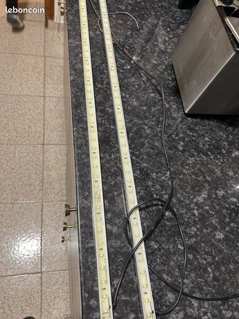 Bande de LED rigide