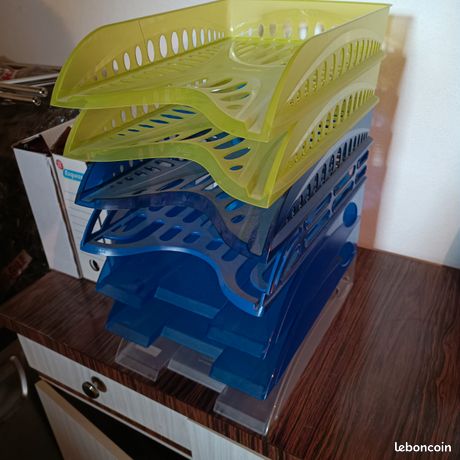 Bannettes de rangement empilables