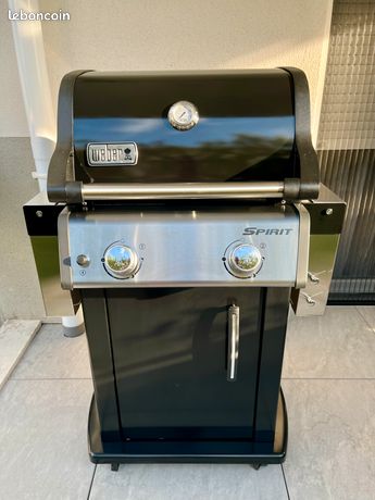 Barbecue à gaz Weber Spirit E-215 GBS noir en très bon état