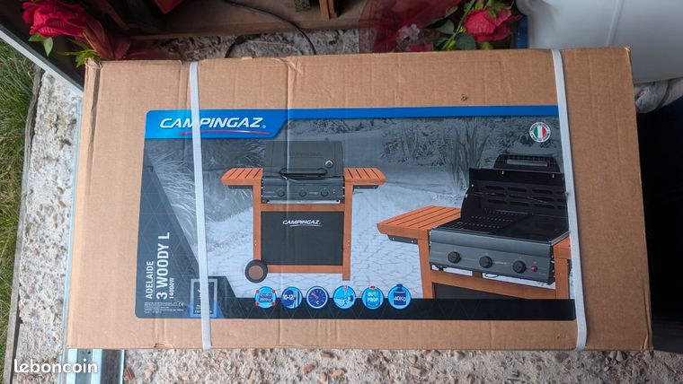 Barbecue campingaz ADELAIDE 3 WOODY L