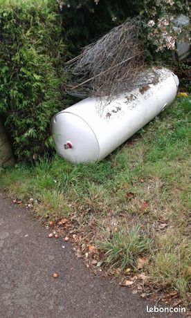 Barbecue charbon à fabriquer vous même grande taille dans ballon d'eau chaude