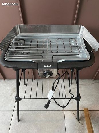 Barbecue électrique Tefal BG931812 easygrill 2 en 1 sur pieds, 35x21 cm