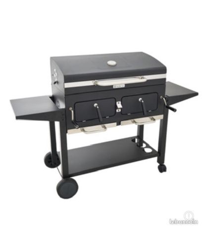 Barbecue naterial taille xxl avec cheminée pour allumage
