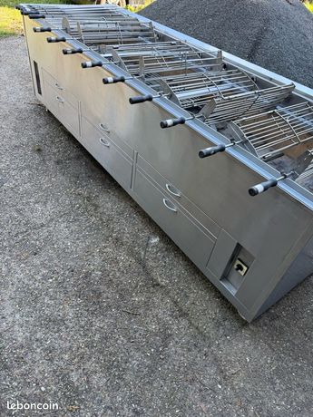 Barbecue pro charbon de bois neuf