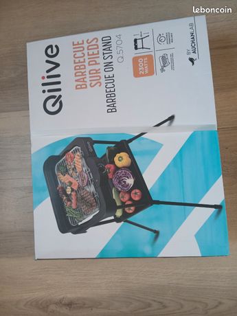 Barbecue sur pied (neuf, non debalé)