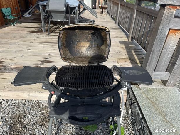 Barbecue weber à gaz et chariot transport