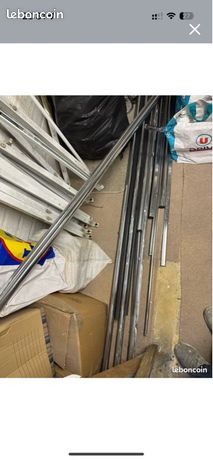 Barre portant vêtement