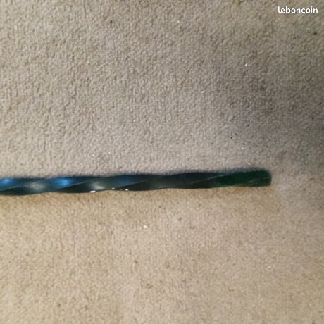 Barre torsadée en fer forgé