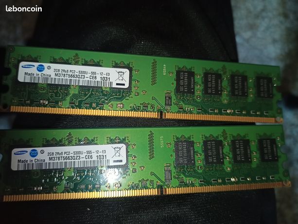 Barrettes mémoires Samsung 2*2go DDR 2
