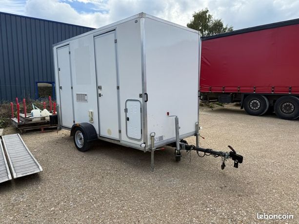 Base vie mobile équipée partout en France