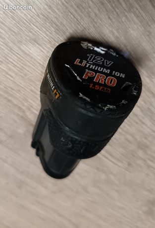 Batterie AEG 12v 1,5Ah L1215 hs a reconditionner