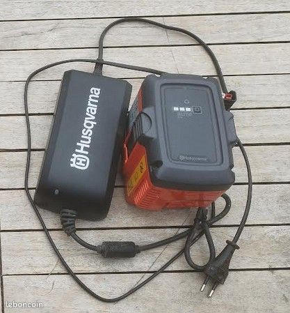 Batterie et chargeur BL10 HUSQVARNA