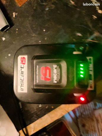 Batterie et chargeur tondeuse