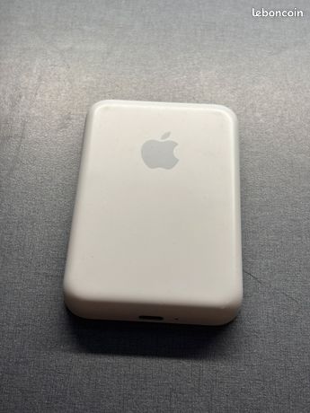 Batterie externe Apple MagSafe lightning très bon état