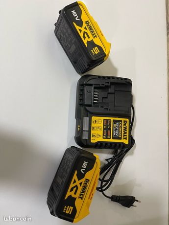Batteries dewalt 18v 5ah avec chargeur neuf