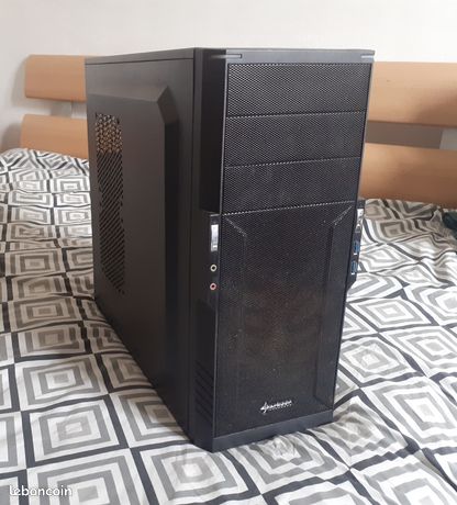 Beau boitier vide , atx ,usb3, emplacement SSD