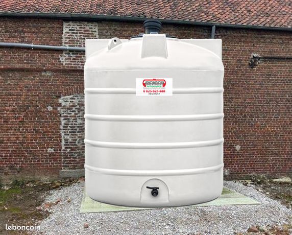 Beiser Citerne PEHD verticale stockage eau 2000 L