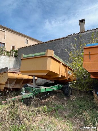 Benne à vendange GOURDON RMG 60 6 TONNES