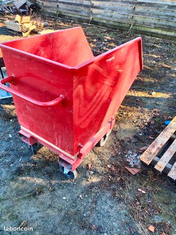 Benne basculante sur roues