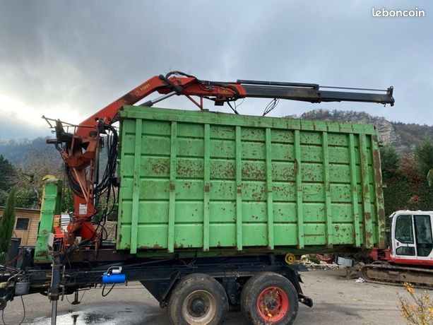 Benne bercé caisson grue