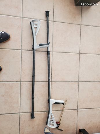 Béquilles réglables