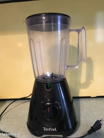 Blender noir Tefal